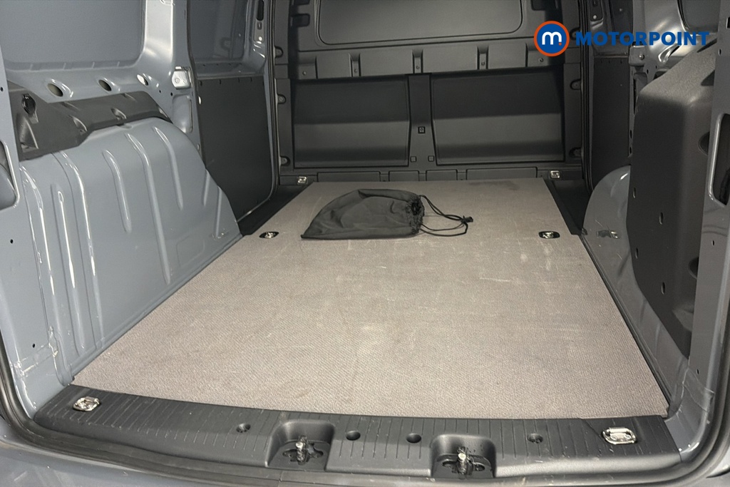 Ford Transit Connect Limited Automatic Petrol Plug-In Hybrid Panel Van - Stock Number (1657725) - 34th supplementary image
