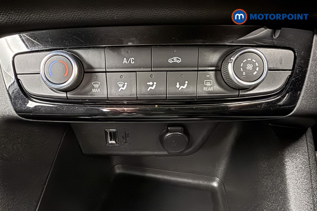Vauxhall Corsa Design Manual Petrol Hatchback - Stock Number (1658088) - 14th supplementary image