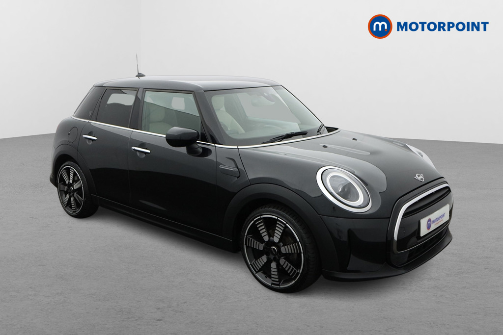 Mini Hatchback Cooper Exclusive Automatic Petrol Hatchback - Stock Number (1658273) - Drivers side front corner