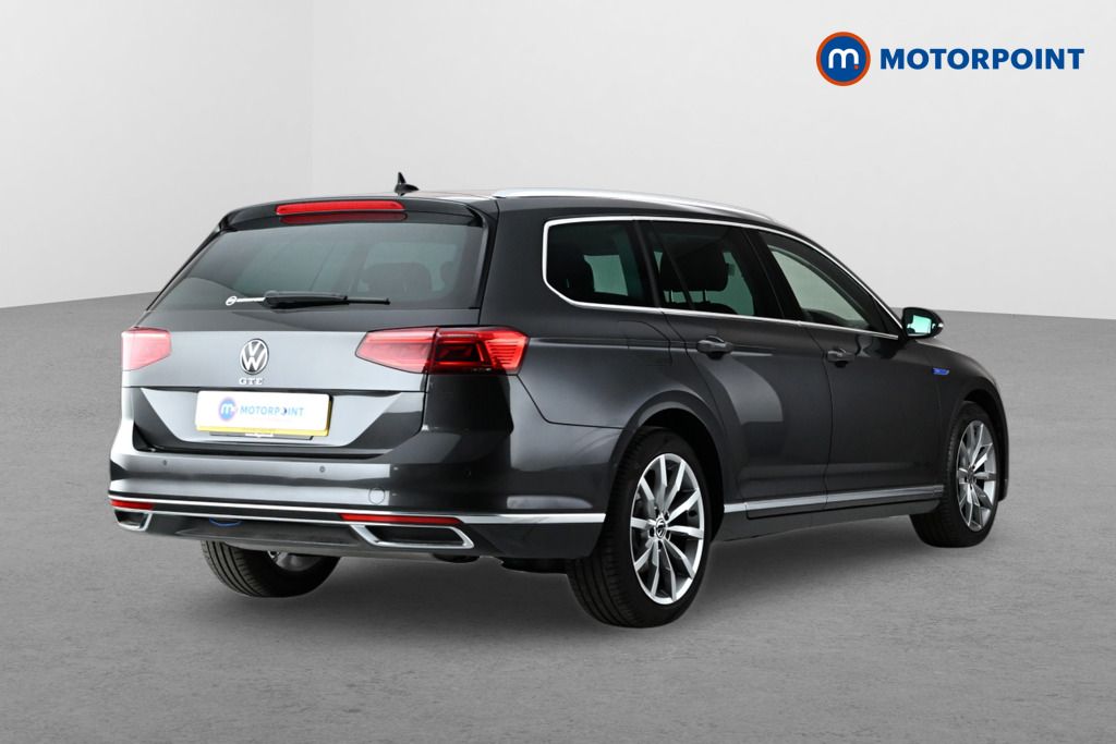 Volkswagen Passat Gte Advance Automatic Petrol Plug-In Hybrid Estate - Stock Number (1658303) - Drivers side rear corner