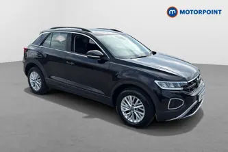 Volkswagen T-Roc Life Automatic Petrol SUV - Stock Number (1658379) - Drivers side front corner