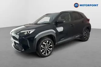 Toyota Yaris Cross Design Automatic Petrol-Electric Hybrid Estate - Stock Number (1658577) - Passenger side front corner