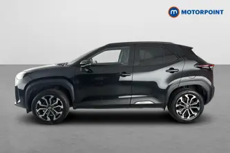 Toyota Yaris Cross Design Automatic Petrol-Electric Hybrid Estate - Stock Number (1658577) - Drivers side