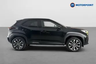 Toyota Yaris Cross Design Automatic Petrol-Electric Hybrid Estate - Stock Number (1658577) - Passenger side