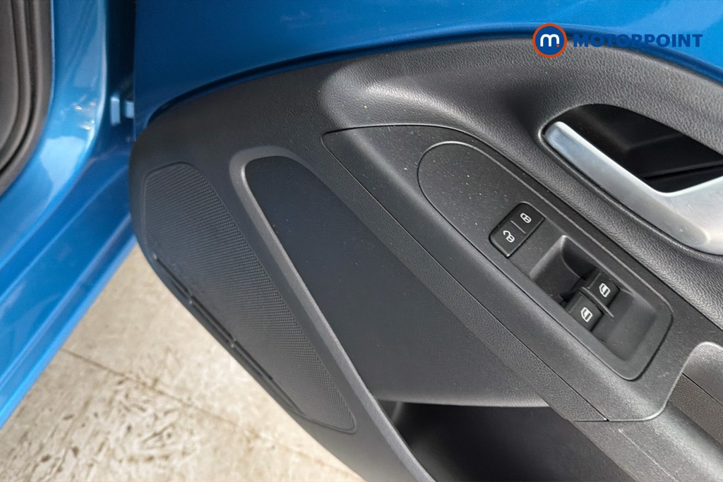 Volkswagen UP Move Up Manual Petrol Hatchback - Stock Number (1658587) - 21st supplementary image