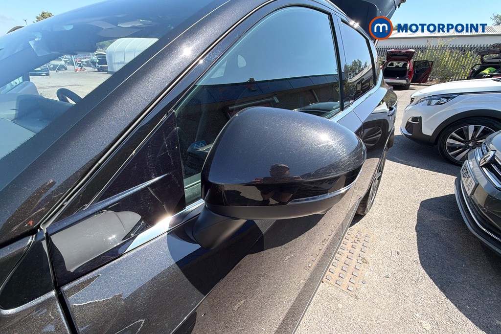 Nissan Qashqai Tekna Automatic Petrol-Electric Hybrid SUV - Stock Number (1658592) - 43rd supplementary image