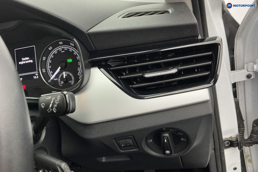 Skoda Kamiq Se Drive Automatic Petrol SUV - Stock Number (1658740) - 22nd supplementary image