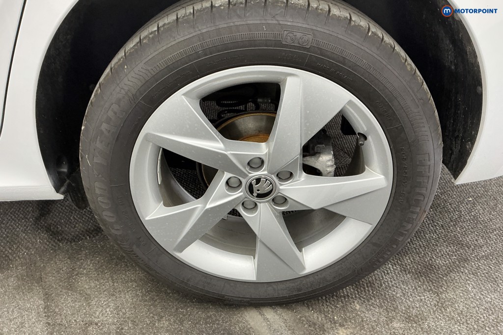 Skoda Kamiq Se Drive Automatic Petrol SUV - Stock Number (1658740) - 36th supplementary image