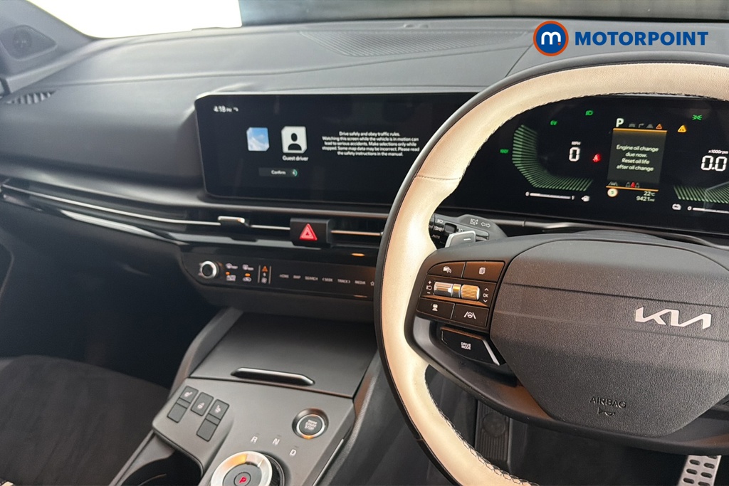 KIA Sportage Gt-Line Automatic Petrol-Electric Hybrid SUV - Stock Number (1658795) - 1st supplementary image
