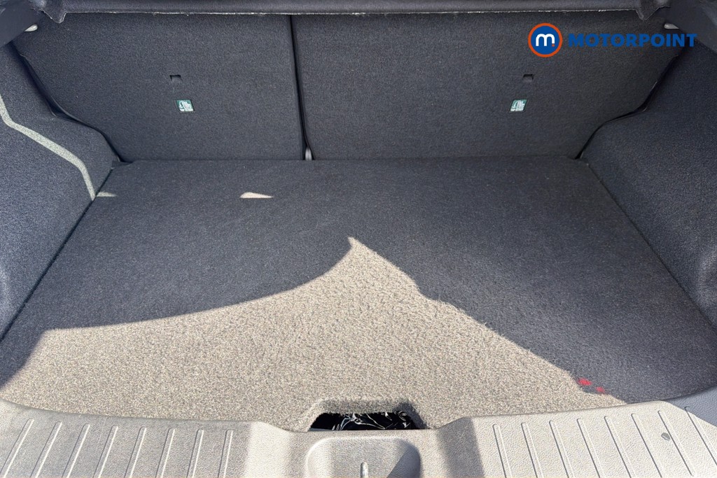 Nissan Juke N-Connecta Manual Petrol SUV - Stock Number (1658861) - 33rd supplementary image