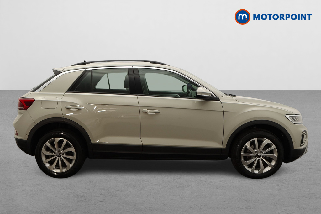 Volkswagen T-Roc Life Manual Petrol SUV - Stock Number (1658889) - Drivers side