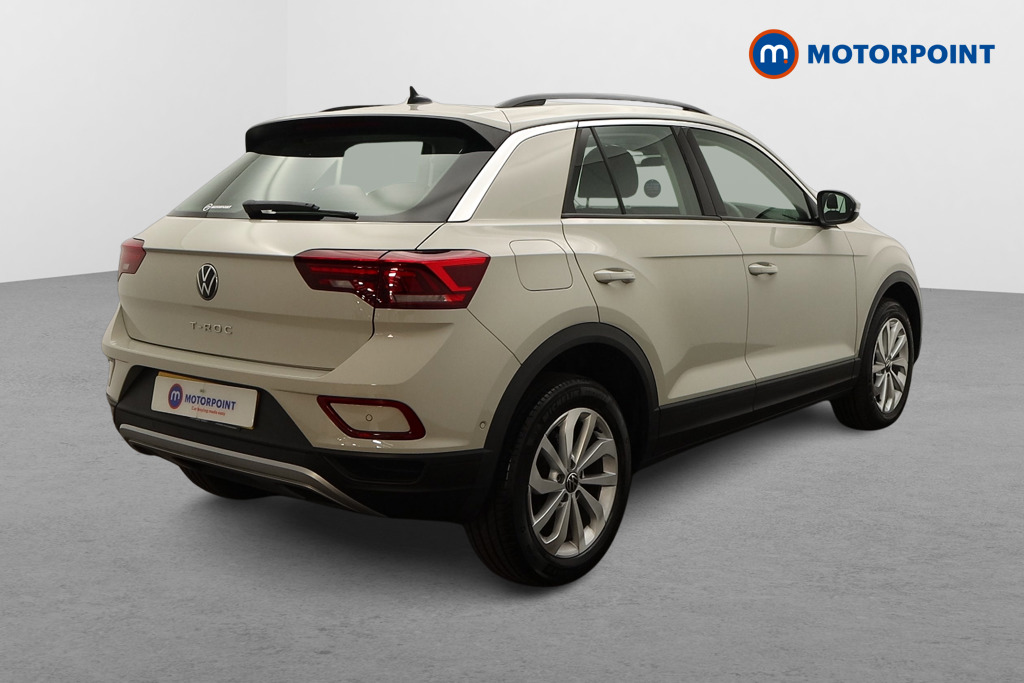 Volkswagen T-Roc Life Manual Petrol SUV - Stock Number (1658889) - Drivers side rear corner