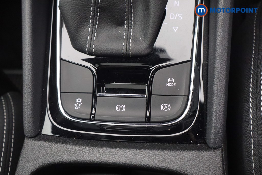 Skoda Karoq Sportline Edition Automatic Petrol SUV - Stock Number (1658971) - 18th supplementary image