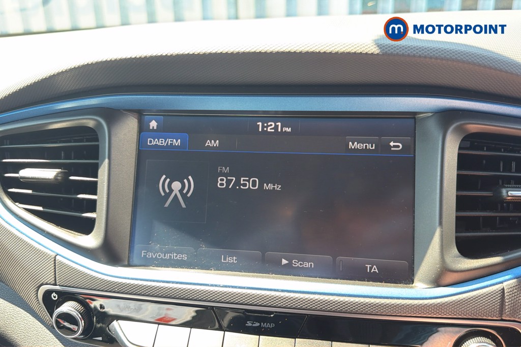 Hyundai Ioniq Premium Automatic Petrol-Electric Hybrid Hatchback - Stock Number (1659045) - 9th supplementary image