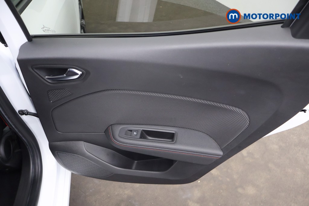 Renault Clio Rs Line Manual Petrol Hatchback - Stock Number (1659350) - 17th supplementary image