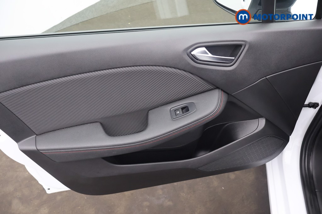 Renault Clio Rs Line Manual Petrol Hatchback - Stock Number (1659350) - 22nd supplementary image