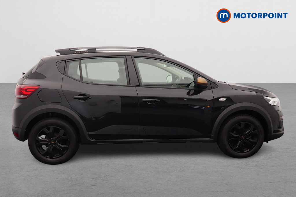 Dacia Sandero Stepway Extreme Manual Petrol Hatchback - Stock Number (1659453) - Drivers side