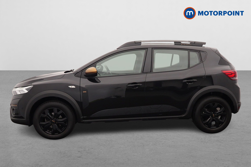 Dacia Sandero Stepway Extreme Manual Petrol Hatchback - Stock Number (1659453) - Passenger side