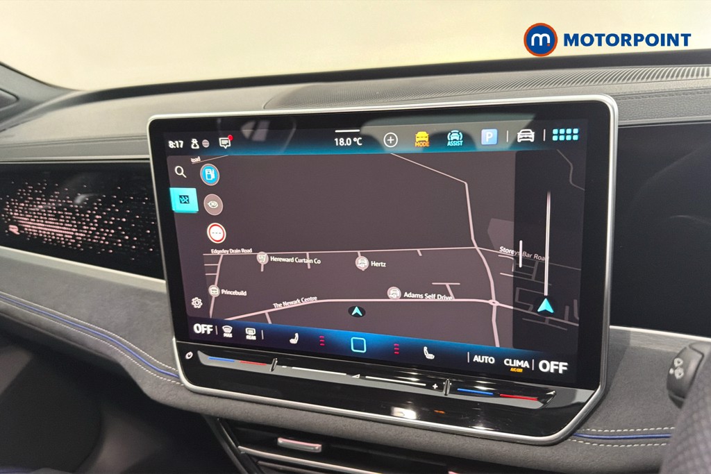 Volkswagen Passat R-Line Automatic Petrol Plug-In Hybrid Estate - Stock Number (1659609) - 10th supplementary image