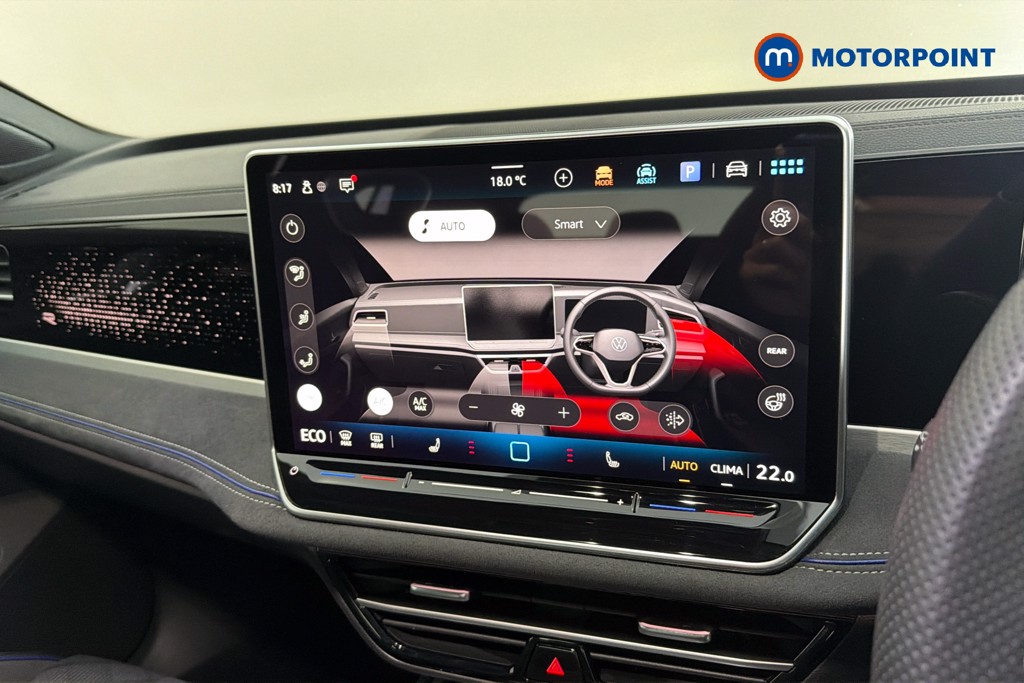 Volkswagen Passat R-Line Automatic Petrol Plug-In Hybrid Estate - Stock Number (1659609) - 12th supplementary image