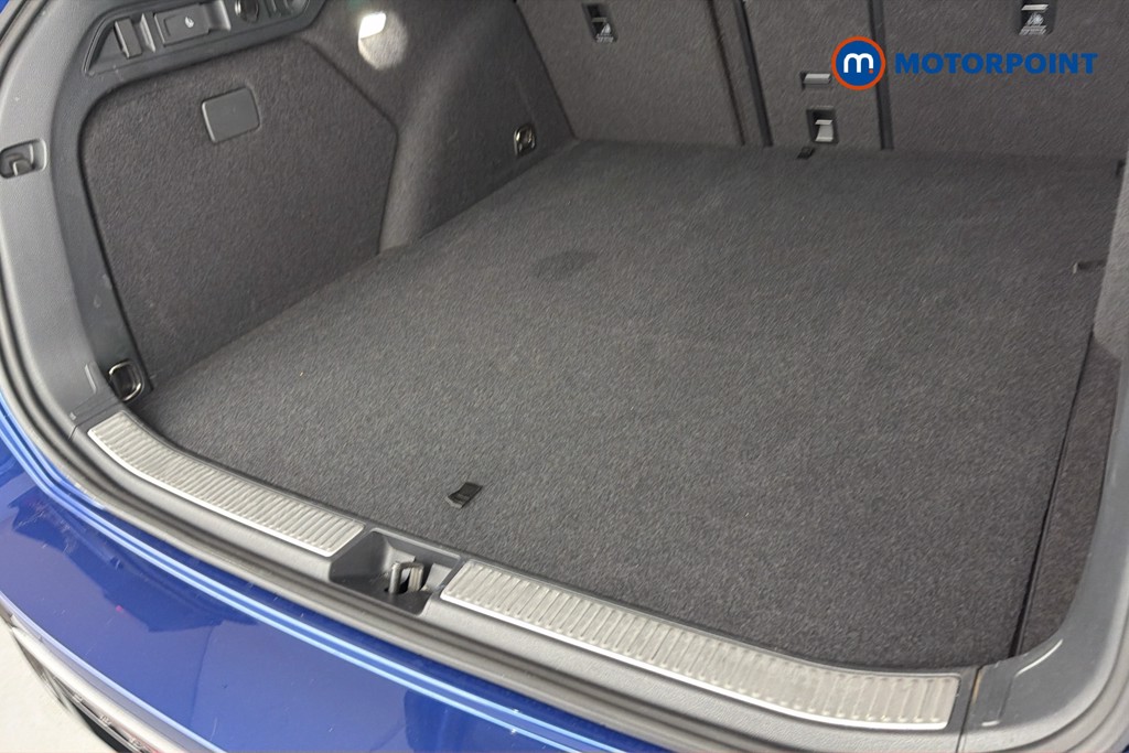 Volkswagen Passat R-Line Automatic Petrol Plug-In Hybrid Estate - Stock Number (1659609) - 33rd supplementary image
