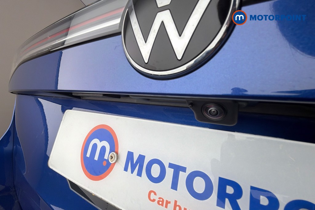 Volkswagen Passat R-Line Automatic Petrol Plug-In Hybrid Estate - Stock Number (1659609) - 36th supplementary image