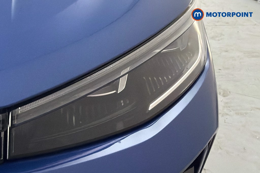 Volkswagen Passat R-Line Automatic Petrol Plug-In Hybrid Estate - Stock Number (1659609) - 44th supplementary image