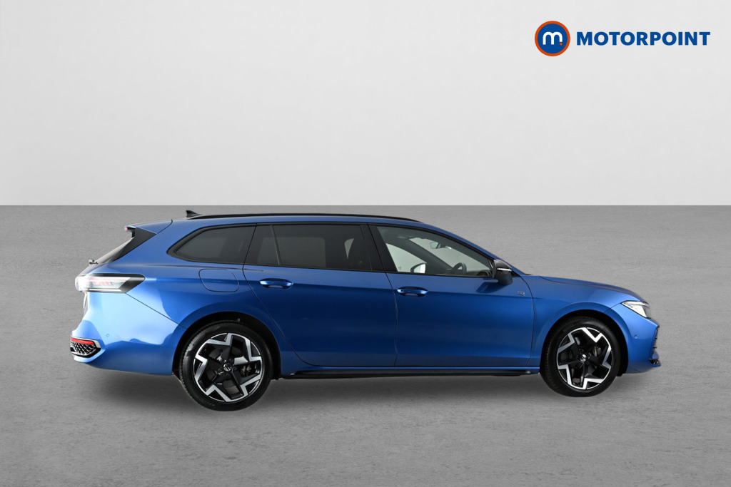 Volkswagen Passat R-Line Automatic Petrol Plug-In Hybrid Estate - Stock Number (1659609) - Drivers side