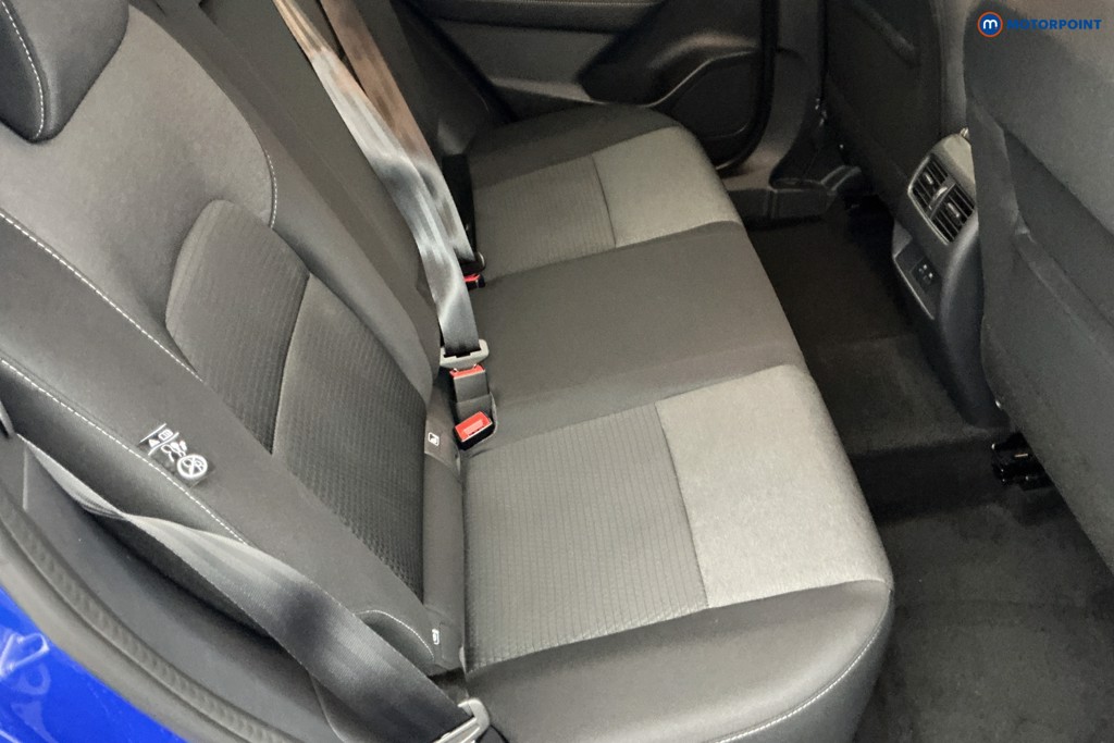 Nissan Qashqai N-Connecta Manual Petrol SUV - Stock Number (1659637) - 4th supplementary image