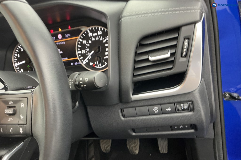 Nissan Qashqai N-Connecta Manual Petrol SUV - Stock Number (1659637) - 22nd supplementary image