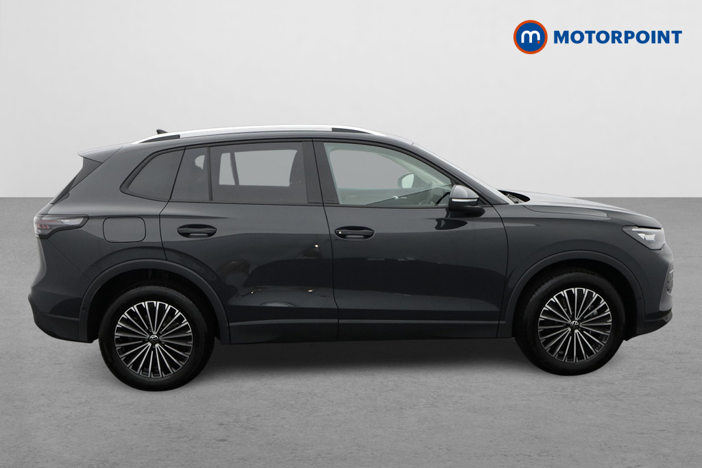 Volkswagen Tiguan Match Automatic Petrol Plug-In Hybrid SUV - Stock Number (1659817) - Drivers side
