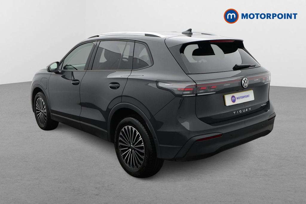 Volkswagen Tiguan Match Automatic Petrol Plug-In Hybrid SUV - Stock Number (1659817) - Passenger side rear corner