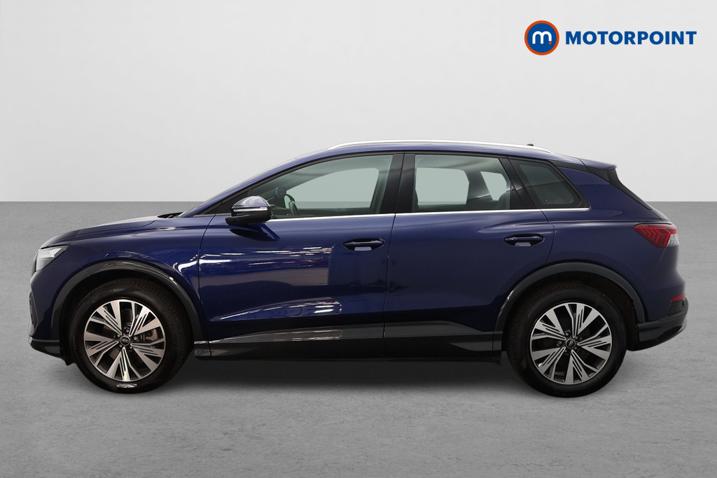 Audi Q4 Sport Automatic Electric SUV - Stock Number (1659845) - Passenger side