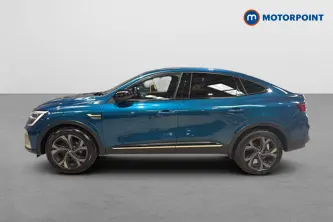 Renault Arkana Engineered Automatic Petrol-Electric Hybrid SUV - Stock Number (1659866) - Drivers side