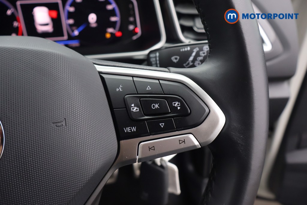 Volkswagen T-Roc R-Line Manual Petrol SUV - Stock Number (1660126) - 7th supplementary image