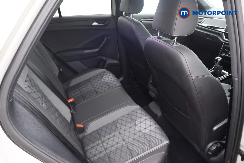 Volkswagen T-Roc R-Line Manual Petrol SUV - Stock Number (1660126) - 18th supplementary image