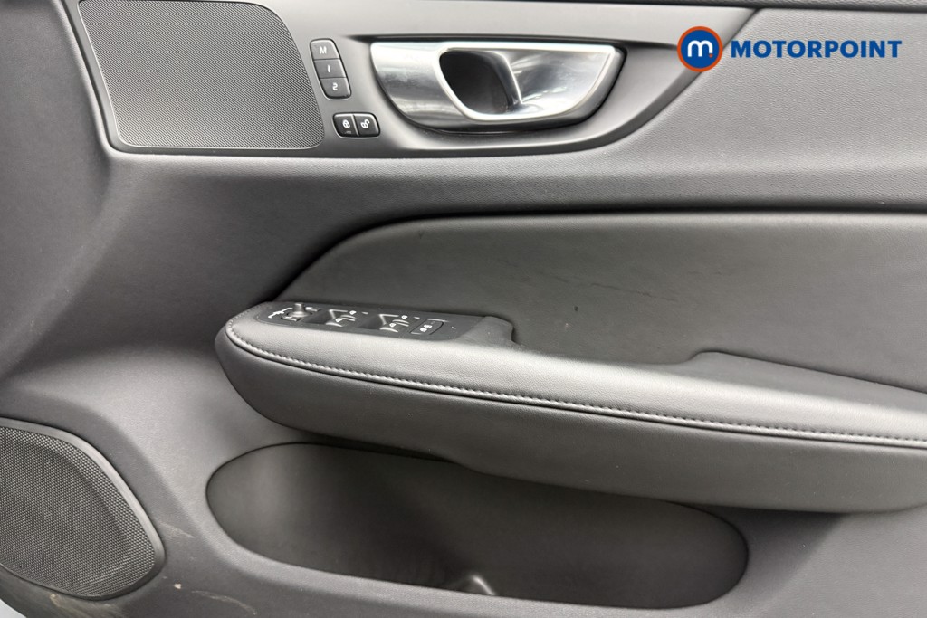 Volvo V60 Plus Automatic Petrol Plug-In Hybrid Estate - Stock Number (1660147) - 20th supplementary image