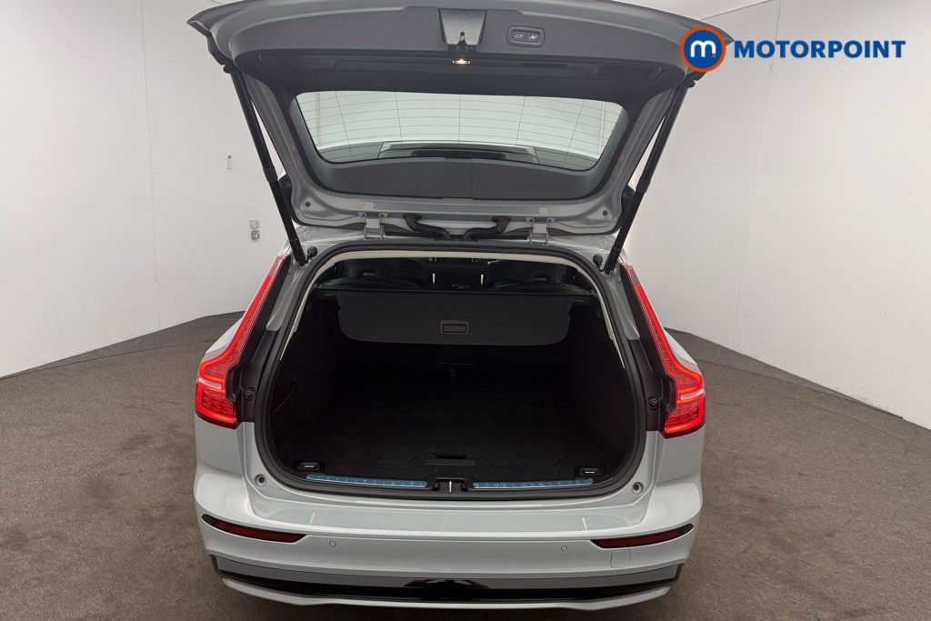 Volvo V60 Plus Automatic Petrol Plug-In Hybrid Estate - Stock Number (1660147) - 24th supplementary image