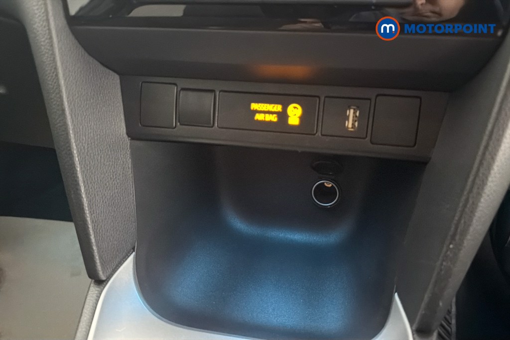Toyota Yaris Cross Design Automatic Petrol-Electric Hybrid Estate - Stock Number (1660174) - 13th supplementary image