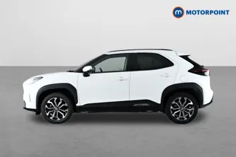 Toyota Yaris Cross Design Automatic Petrol-Electric Hybrid Estate - Stock Number (1660174) - Passenger side