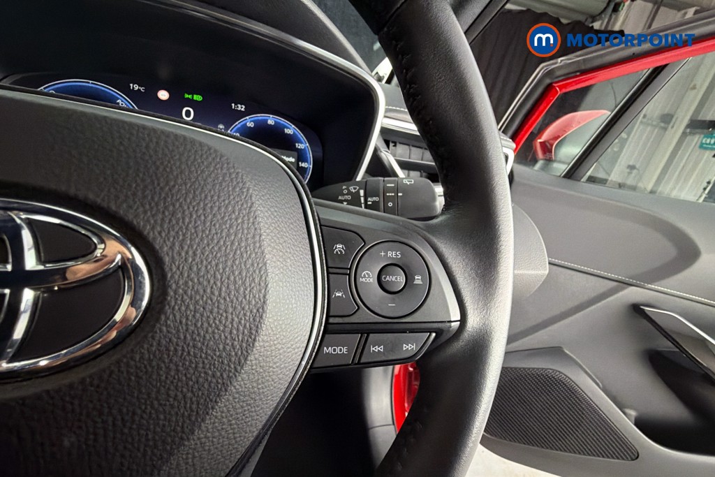 Toyota Corolla Excel Automatic Petrol-Electric Hybrid Estate - Stock Number (1660182) - 4th supplementary image