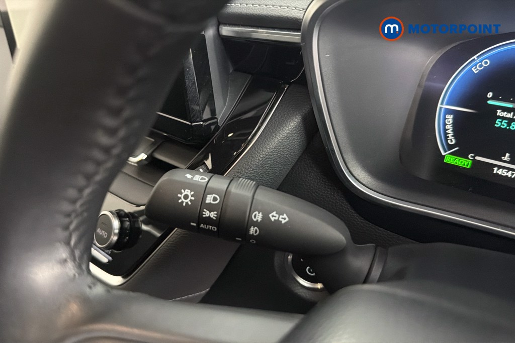 Toyota Corolla Excel Automatic Petrol-Electric Hybrid Estate - Stock Number (1660182) - 6th supplementary image