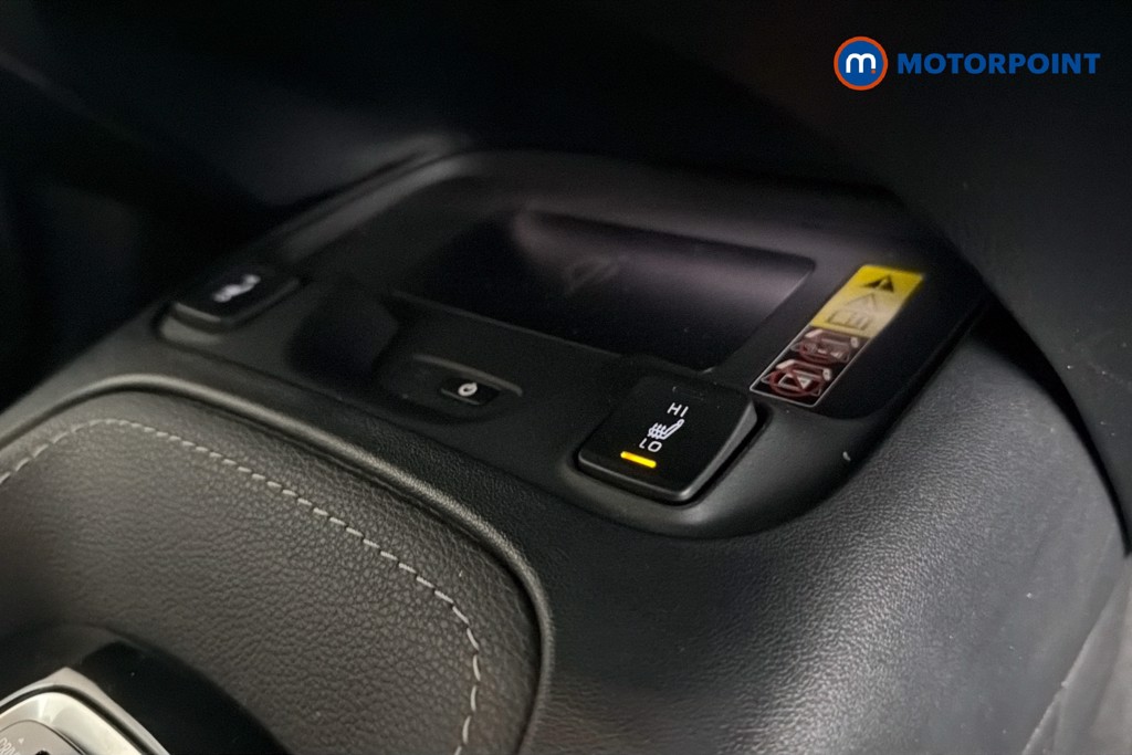 Toyota Corolla Excel Automatic Petrol-Electric Hybrid Estate - Stock Number (1660182) - 14th supplementary image