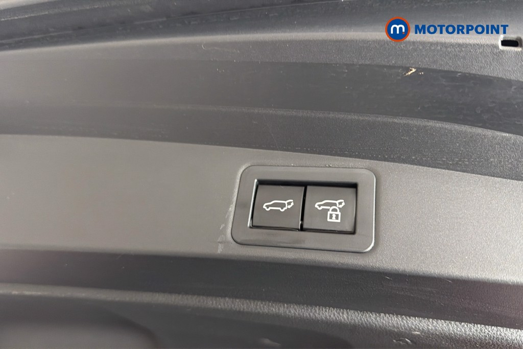Toyota Corolla Excel Automatic Petrol-Electric Hybrid Estate - Stock Number (1660182) - 35th supplementary image
