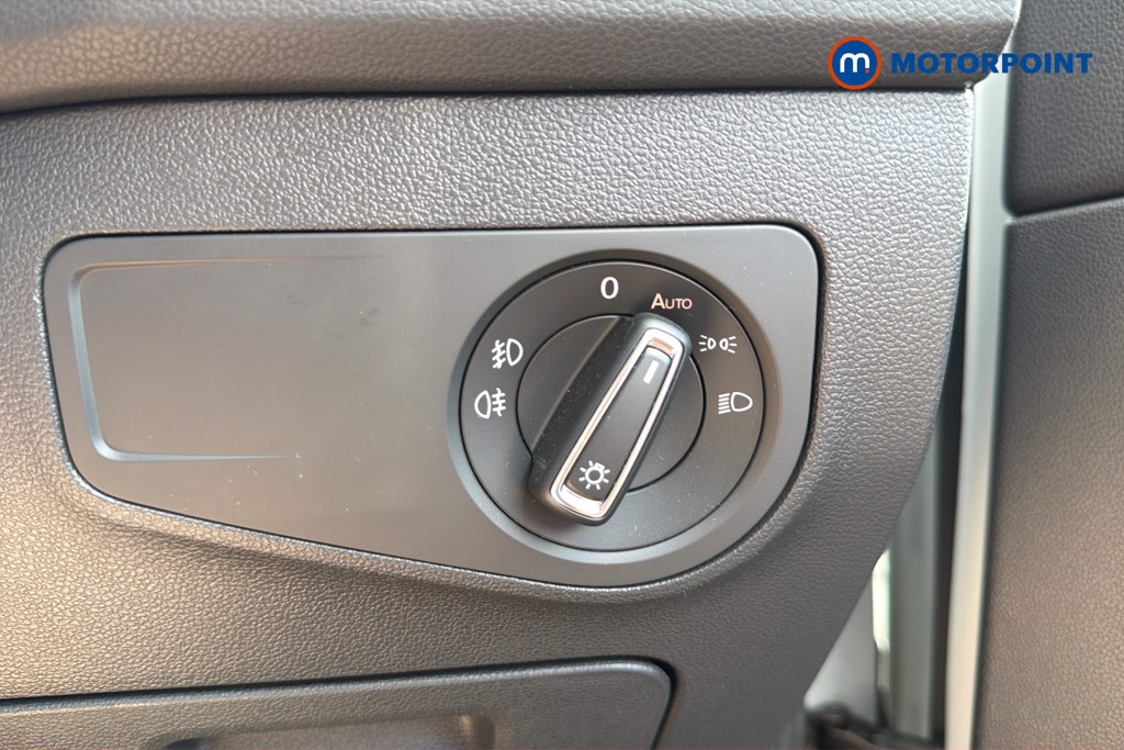 Volkswagen Tiguan Allspace R-Line Automatic Petrol SUV - Stock Number (1660341) - 18th supplementary image