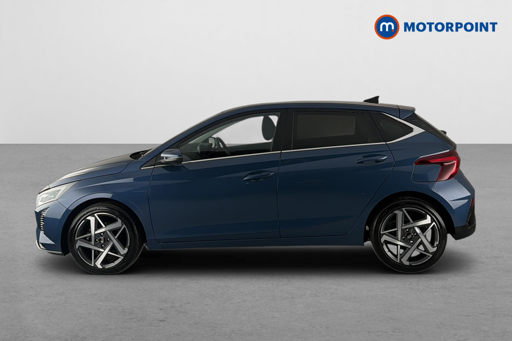 Hyundai I20 Premium Automatic Petrol Hatchback - Stock Number (1660375) - Drivers side