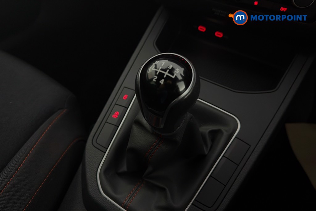 Seat Ibiza FR Manual Petrol Hatchback - Stock Number (1660535) - 11th supplementary image