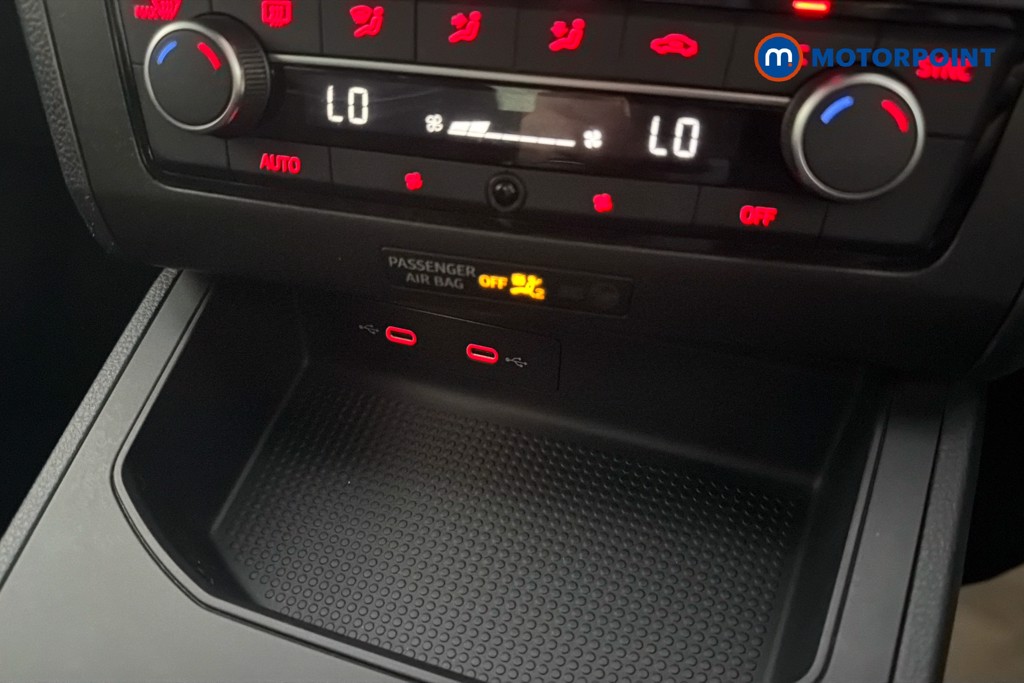 Seat Ibiza FR Manual Petrol Hatchback - Stock Number (1660535) - 12th supplementary image