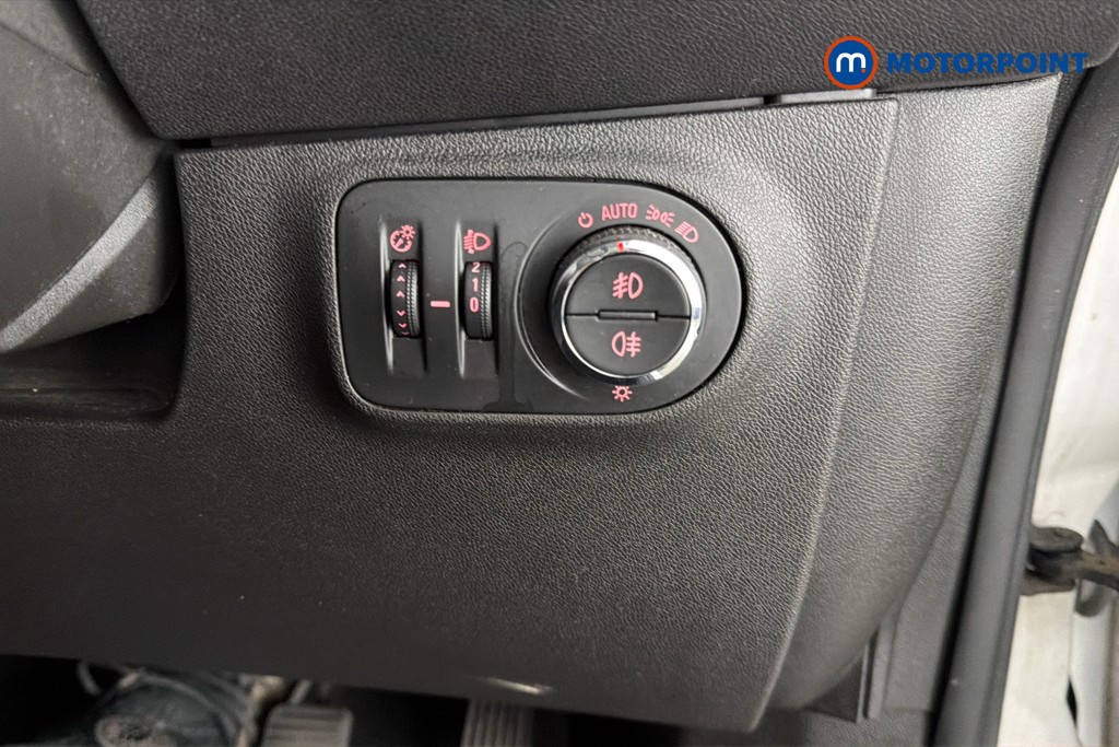 Vauxhall Corsa Sri Vx-Line Nav Black Manual Petrol Hatchback - Stock Number (1660637) - 18th supplementary image