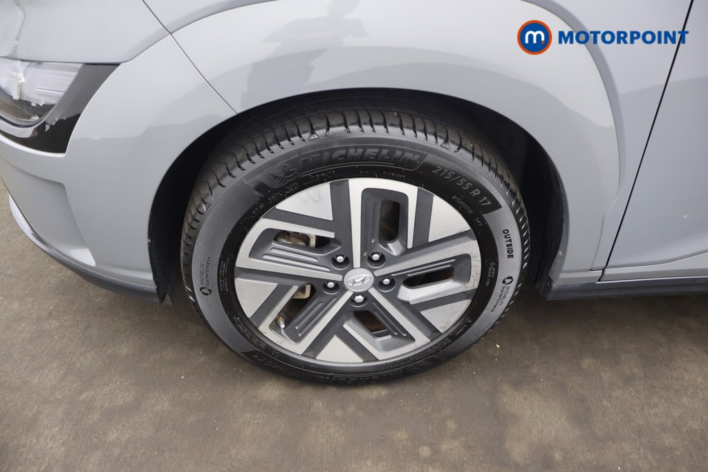 Hyundai Kona Se Connect Automatic Electric SUV - Stock Number (1660748) - 1st supplementary image